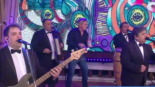 Los Palmeras hicieron vibrar a toda La Peña de Morfi