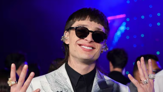 Peso Pluma desmintió haber estado en rehabilitación