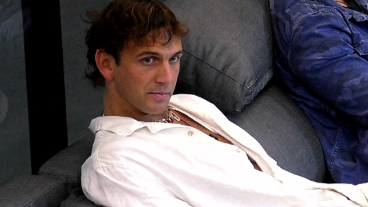 Bautista y la posible salvación cantada más tonta de la historia: “Virginia o Zoe”