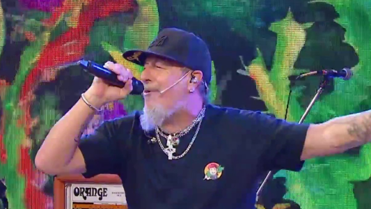 Kapanga lleva la fiesta a todos lados y La Peña no fue la excepción