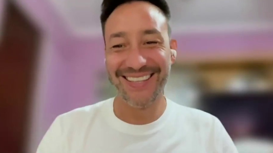 "Mi primer amor": Luciano Pereyra presentó una canción especial en el día de la madre
