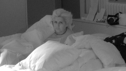 Desesperación y crisis por los ronquidos y el sonambulismo de Petrona: "Me dio miedo"