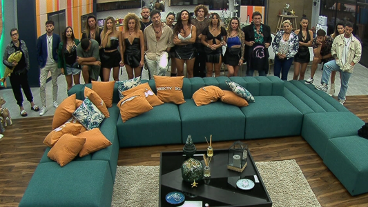 Revelamos de manera aleatoria a los 10 jugadores más votados que salieron de la placa positiva