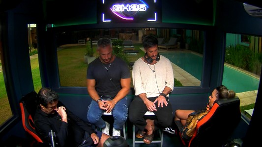 Carlos, Juan Pablo, Claudio y Sofía preparan una "movida" contra Giuliano