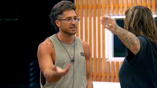 Juan Pablo contraatacó fuerte cuando Sandra y Katia lo trataron de “falso”