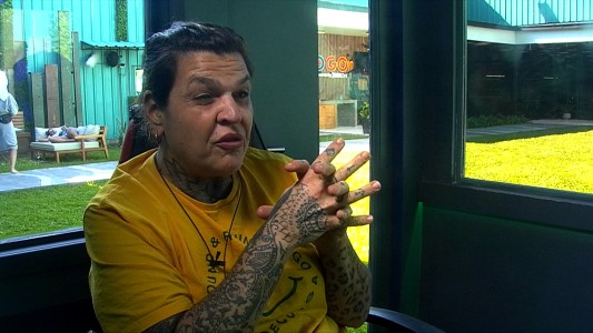 Sandra le juró lealtad a Tato y el Tridente