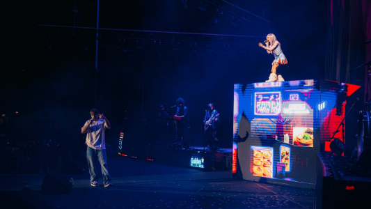 Paulo Londra y María Becerra cantaron juntos en el Lollapalooza Argentina