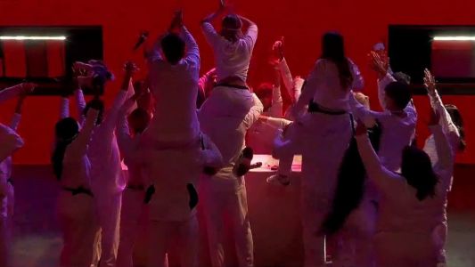 Sorpresa en la casa: Ca7riel y Paco Amoroso entraron a Gran Hermano a cantar para los participantes