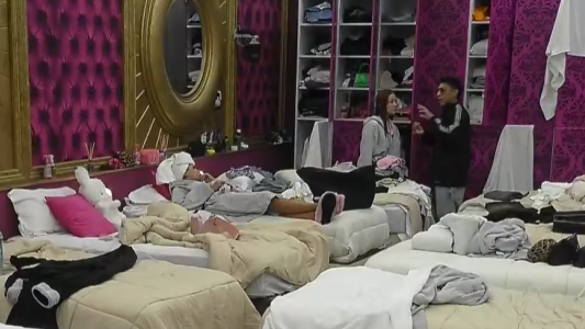 Brian blanqueó su estrategia en Gran Hermano y confirmó su alianza con Charlotte y Steffany