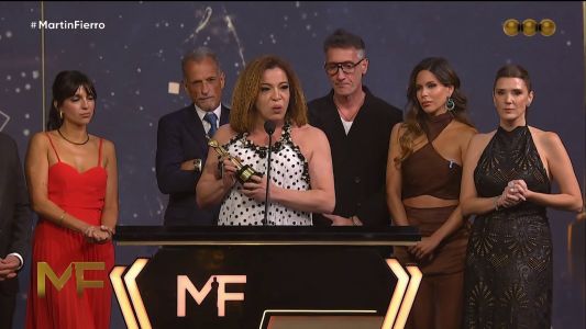 “Se cag... en mi familia”: el durísimo descargo de Lizy Tagliani los Premios Martín Fierro