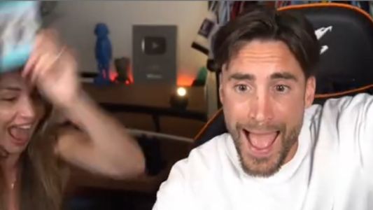 ¿Qué figurita le salió a Nicolás Tagliafico que celebró eufóricamente en pleno stream?
