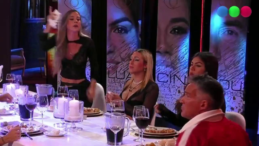 Cinzia y Danelik dispararon a quemarropa contra Eduardo en la cena de nominados