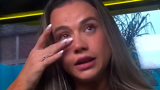 Cinzia festejó su cumpleaños y luego se quebró a solas