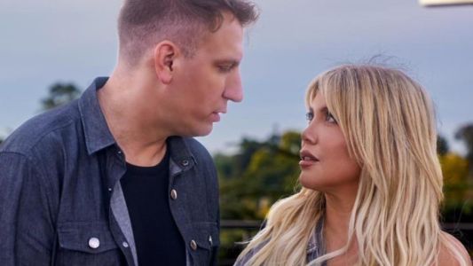 Triángulo amoroso: todo sobre la novela vertical de Wanda y Maxi