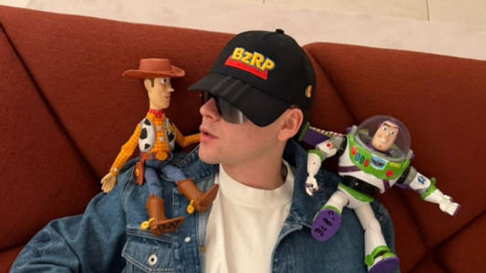 ¡Bomba mundial! Bizarrap se suma al elenco de voces de "Toy Story 5"