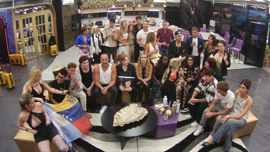 Novios, deportistas y "famosos": 10 jugadores más entraron a Gran Hermano Generación Dorada en su segunda noche