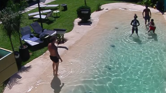 Martín, en modo profe: mediodía de calor y entrenamiento en la playa