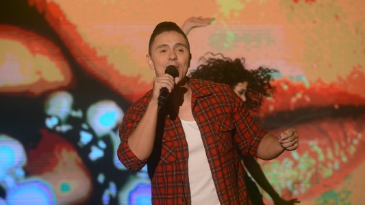Joey Montana canta "Picky"