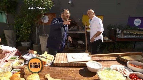 Pizza al horno de barro