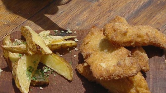 Bastones de pollo frito