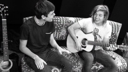 Franco Masini canta "Loquita" para conquistar a una chica