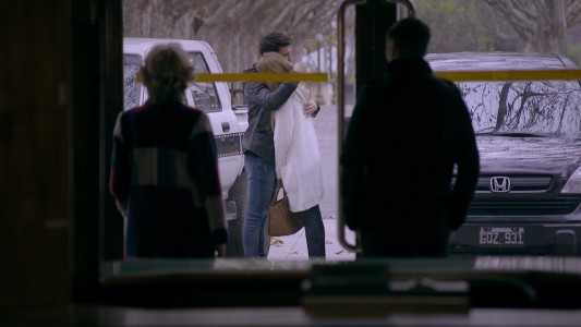 ¿Pasa algo entre Raquel y Santiago?