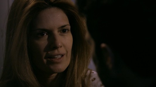 Santiago encuentra a Raquel sana y salva