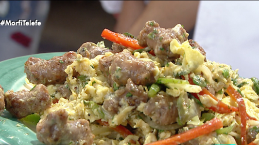 Salteado de salchicha parrillera