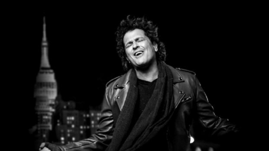 Carlos Vives: "Al filo de tu amor"