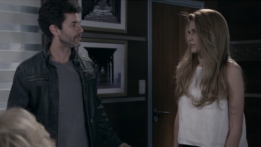 Santiago amenaza con matar a Damián