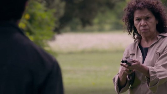 Celia ataca a Santiago