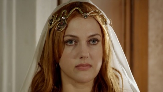 Cambios en el palacio y un encuentro inesperado