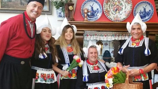 Dalma y Gianinna conocen un pueblo muy particular: Marken