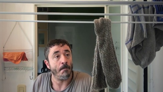 Pablo encontró al duende roba medias