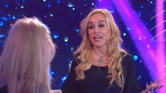 Titulares de revistas con Fátima Florez