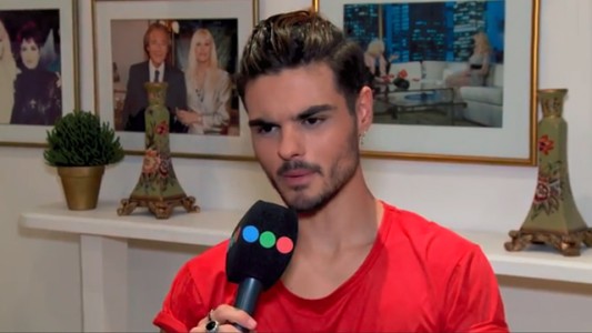 Abraham Mateo comparte sus raíces musicales