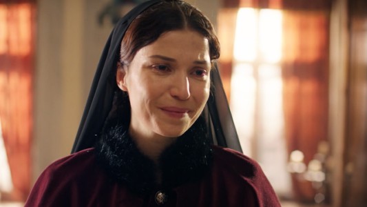 Hatice es expulsada del palacio por Suleimán