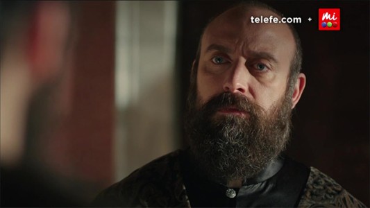 El Sultán enloquece cuando se entera de una traición