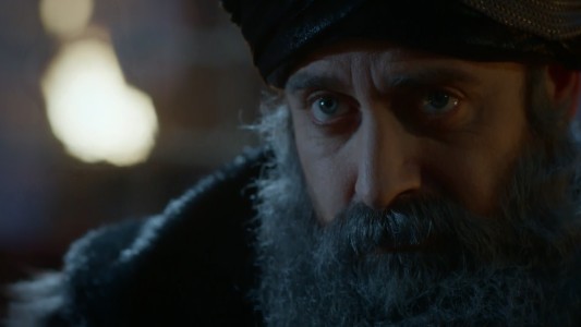 La tensión entre Mustafa y Suleimán va en aumento.