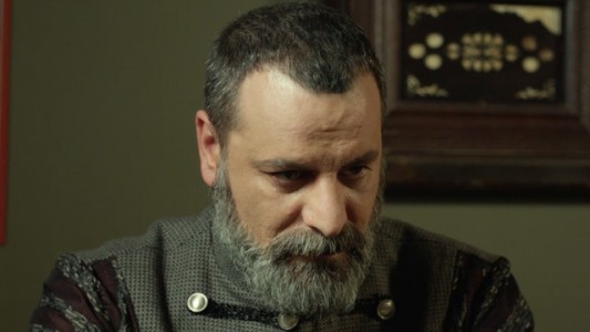 Rustem: "Prometí que apoyaría a Bayaceto"