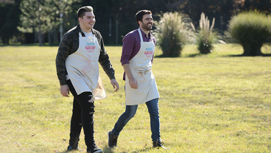 Los finalistas recibieron el cariño de su familia