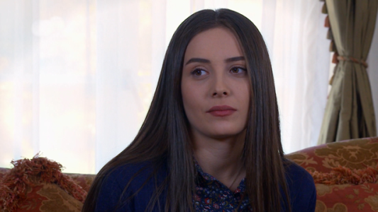 Kenan no quiere perder a Elif y Melek