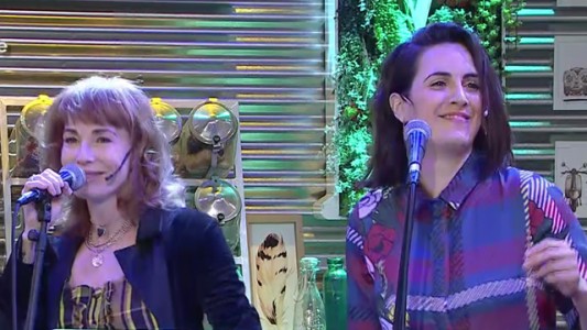 La visita musical de Gloria Carrá y Julieta Díaz
