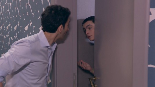 Rodrigo en problemas: está en casa con Amparo y llega Charo