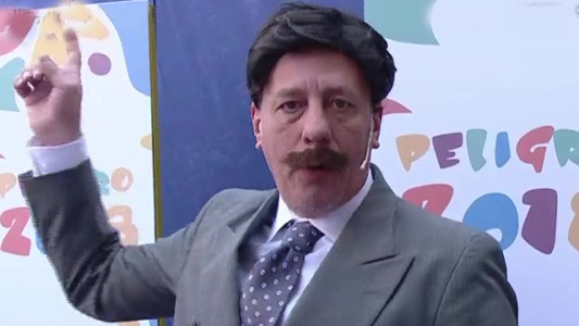 ¡De estreno!: Lanzamiento de bolso sobre el paredón