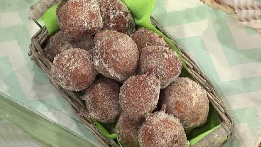 Los clásicos buñuelos de manzana