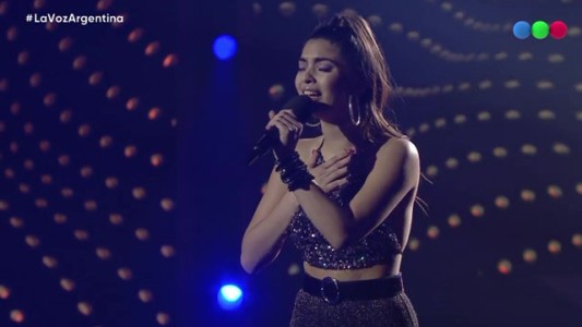 Shows en vivo #TeamAxel: Amorina Alday canta "Me vas a extrañar" de Damas Gratis