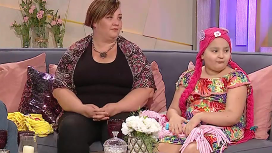 Todo por una sonrisa: Crean pelucas para niños con cáncer