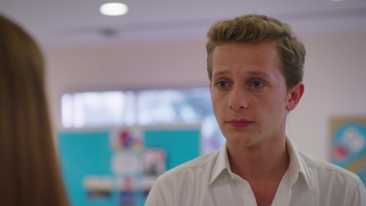 Kemal está al borde de ser descubierto