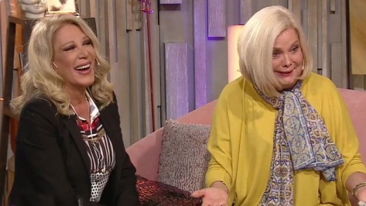 Reina Reech reconoce a su compañera Marta González